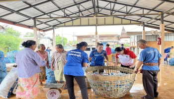 กิจกรรมการซื้อขายขยะรีไซเคิล บ้านหนองขุ่นหมู่ที่ 2 ตำบลนิคมสงเคราะห์ อำเภอเมือง จ.อุดรธานี ตามโครงการจัดการขยะต้นทาง ภายใต้การดำเนินงานตามเเนวทาง 